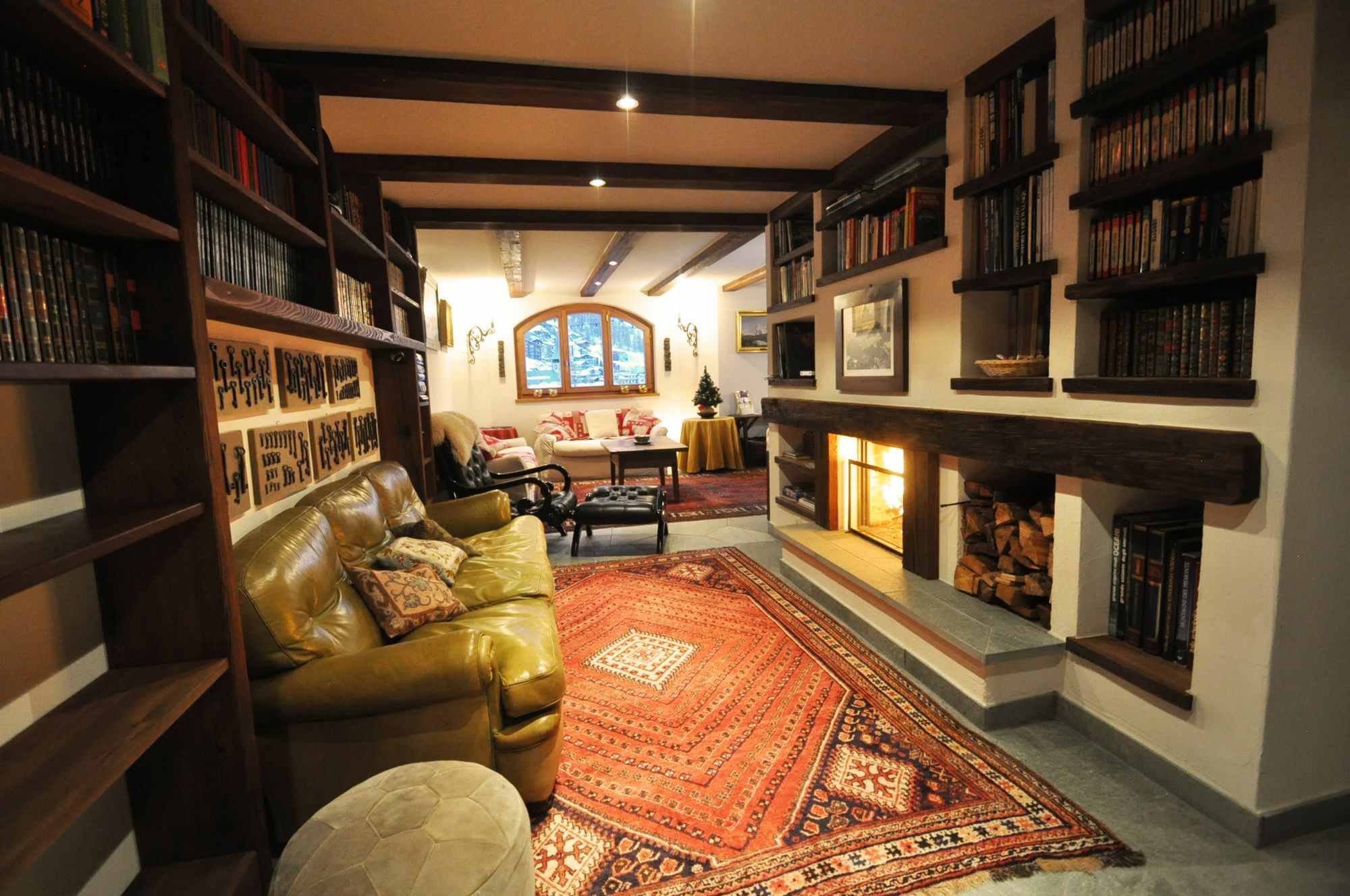 Haus Tiefbach - Apartment Cervino Zermatt Exterior foto